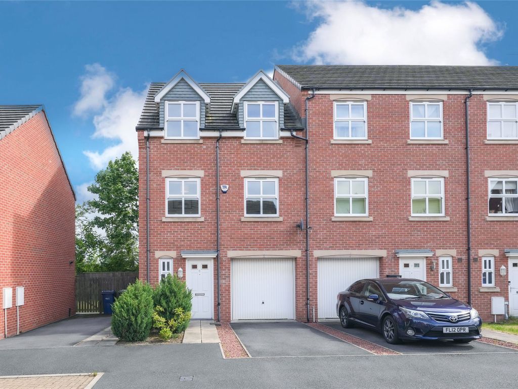 4 bed terraced house for sale in Park Road, Gateshead, Tyne And