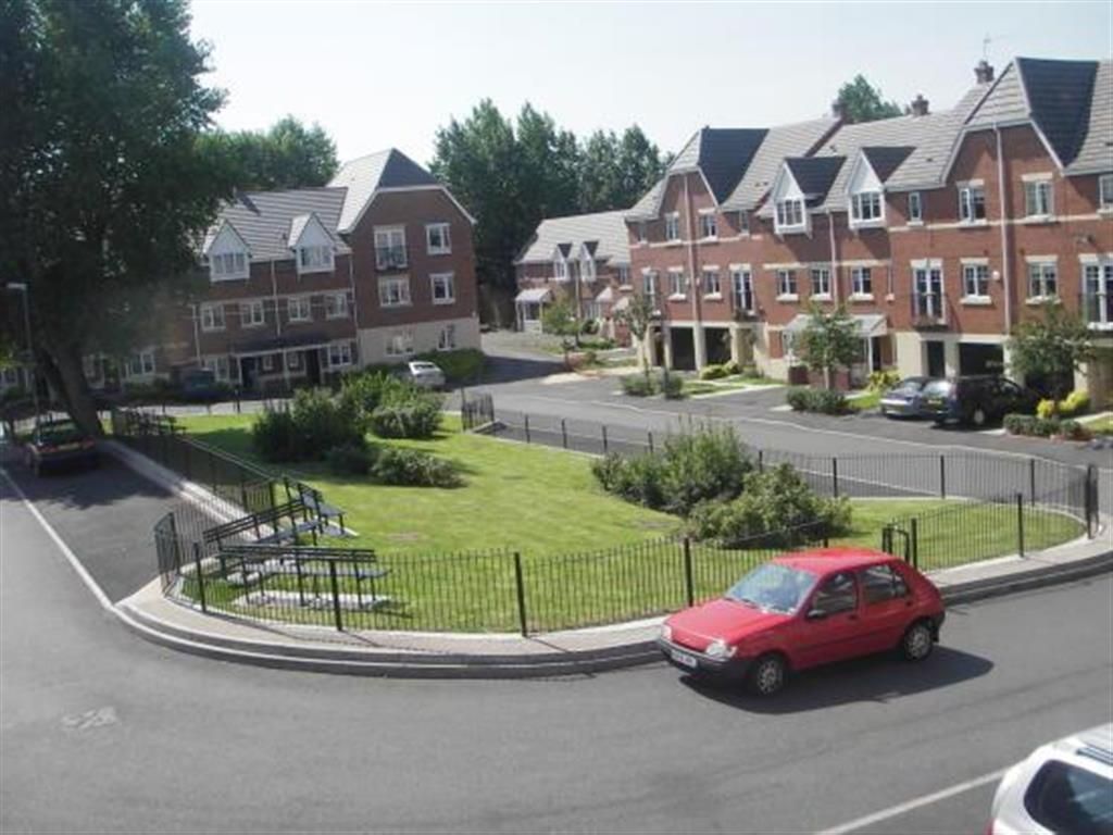 2 bed flat to rent in Canterbury Close, Erdington, Birmingham B23 Zoopla