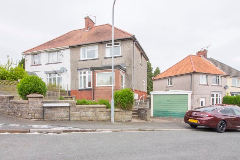 3 bed semidetached house for sale in Gaer Park Drive, Newport NP20