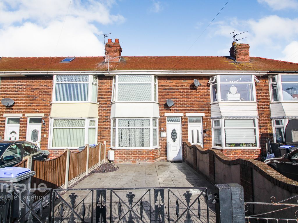 2 bed terraced house for sale in Newhouse Road, Blackpool FY4 Zoopla