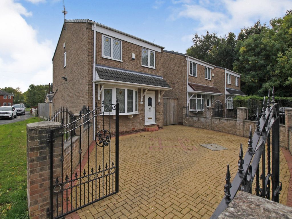 3 bed detached house for sale in Arden Gate, Balby, Doncaster DN4 Zoopla