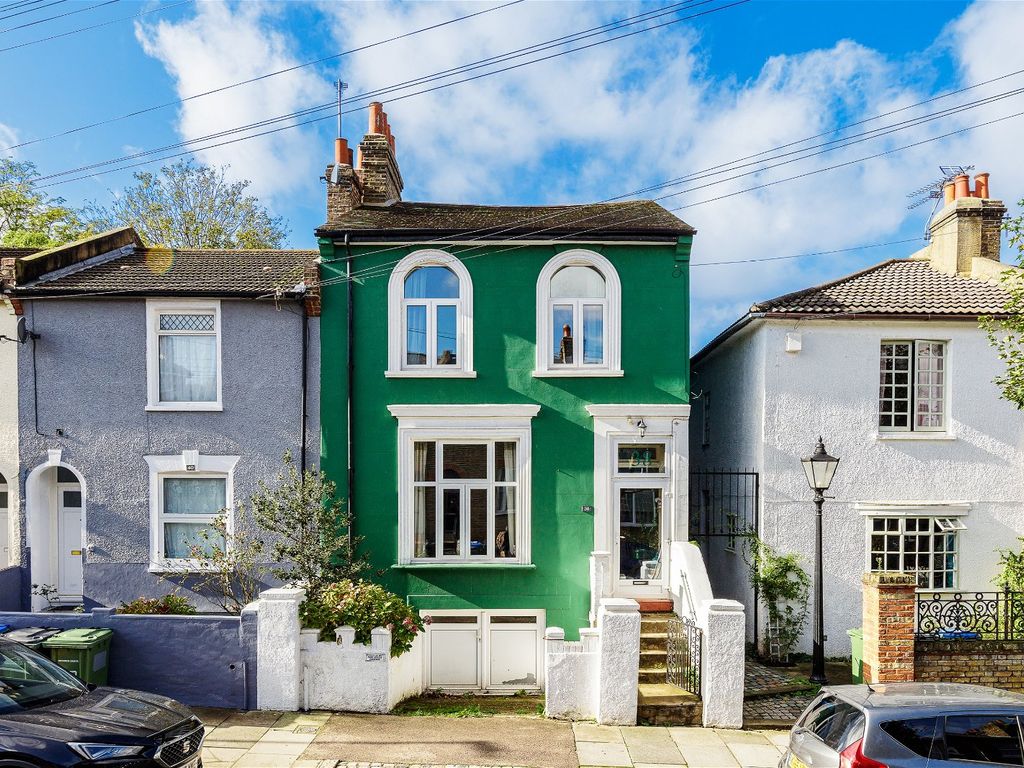 3 bed terraced house for sale in Whitworth Road, Woolwich, London SE18