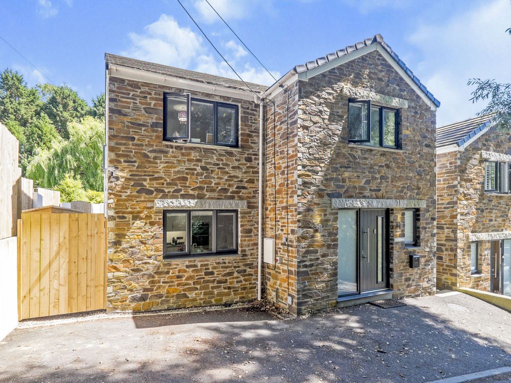 4 bed detached house for sale in Trenant Vale, Wadebridge, Cornwall