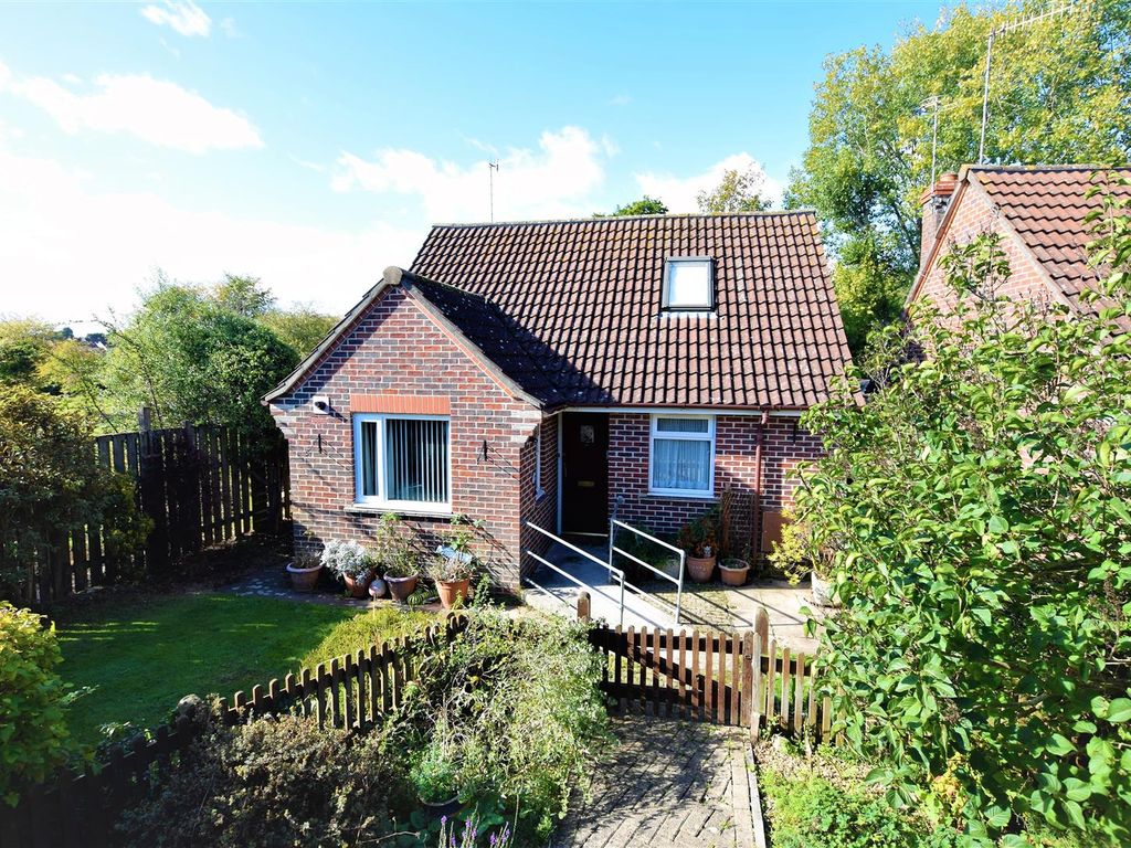 Wellington Mews Bristol BS11  