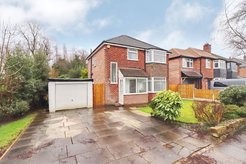 3 bed detached house for sale in Ryecroft Lane, Worsley, Manchester M28