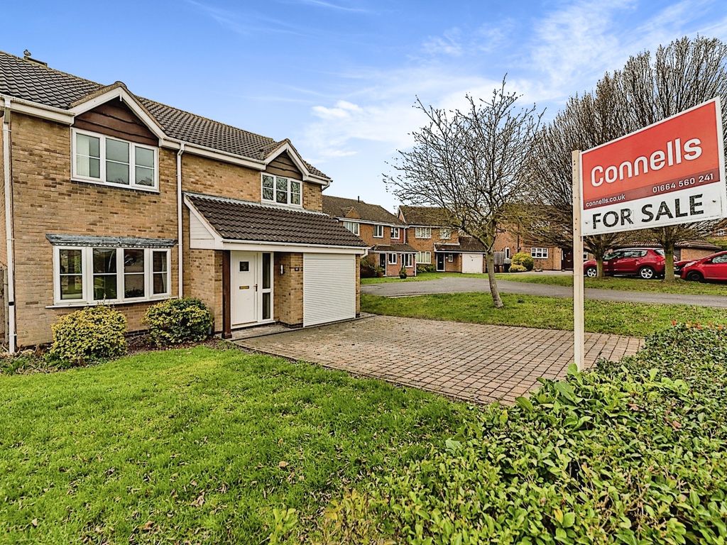 4 bed detached house for sale in Clark Drive, Melton Mowbray LE13 Zoopla