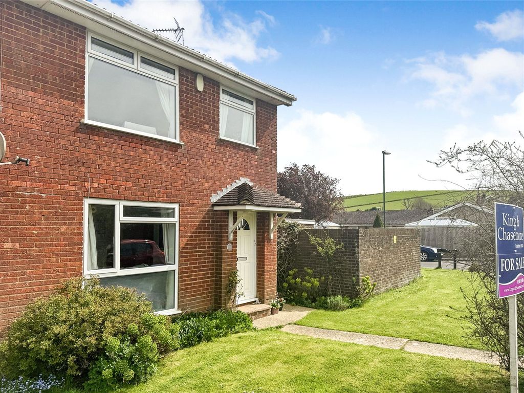 4 bed semidetached house for sale in Downland Road, Upper Beeding