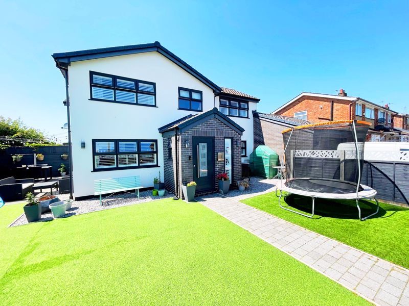 5 bed semidetached house for sale in Winston Close, Radcliffe, Manchester M26 Zoopla