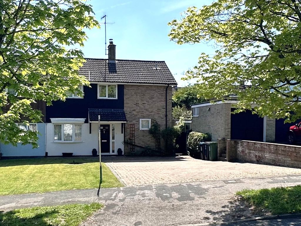 3 bed semidetached house for sale in Galley Hill, Hemel Hempstead HP1