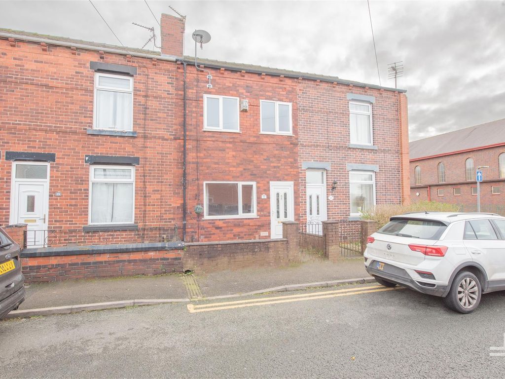 3 bed terraced house to rent in Tram Street, Platt Bridge, Wigan WN2, £