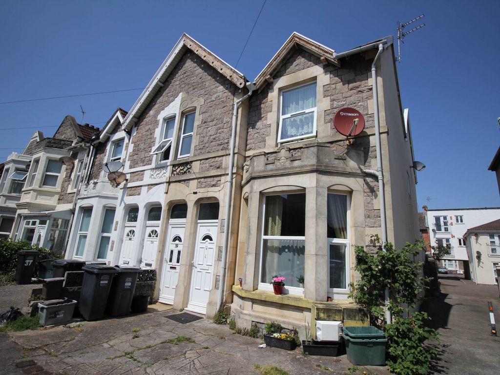 3 bed terraced house to rent in Clevedon Road, WestonSuperMare BS23