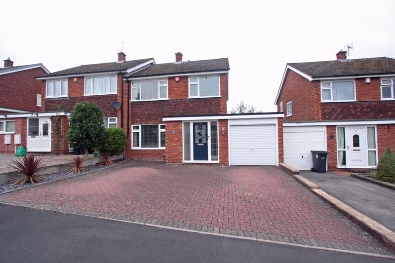 3 bed semidetached house for sale in Stourbridge, Wollaston, Wildacres