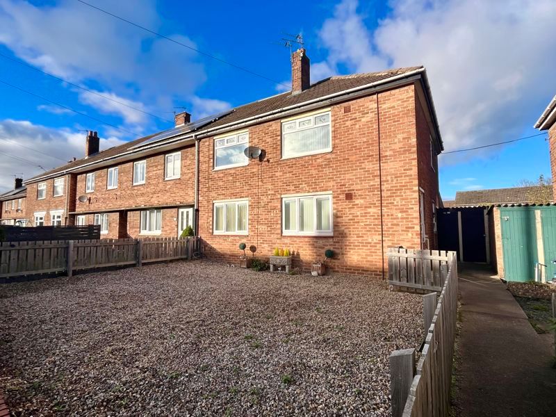 2 bed flat for sale in Whitehouse Lane, North Shields NE29, £89,950