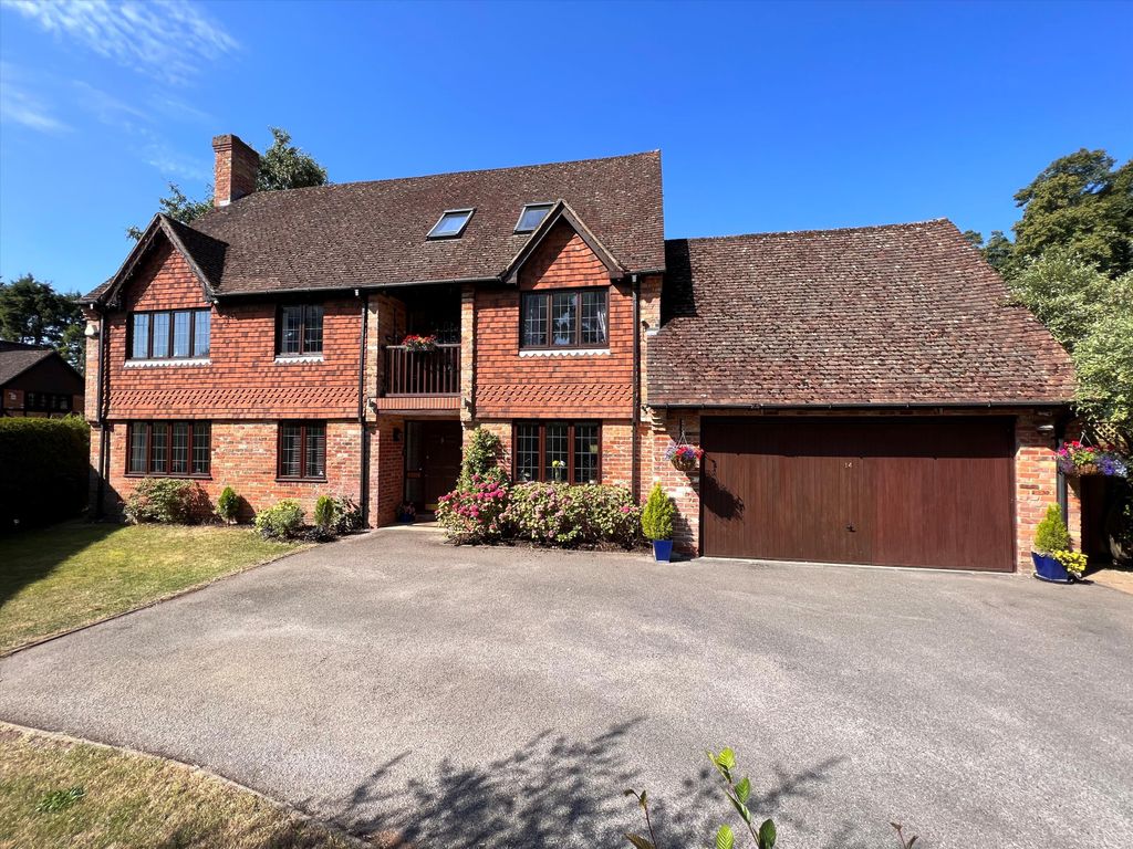 6 bed detached house for sale in Woodchester Park, Knotty Green