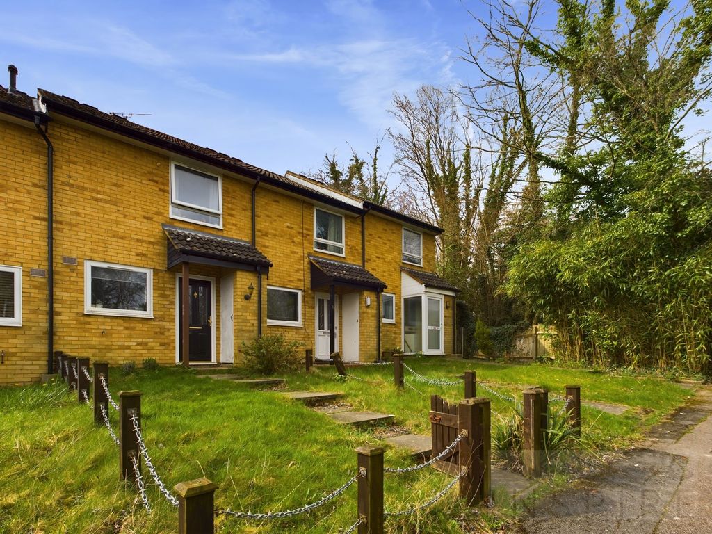2 bed terraced house for sale in Bashford Way, Worth RH10, £300,000
