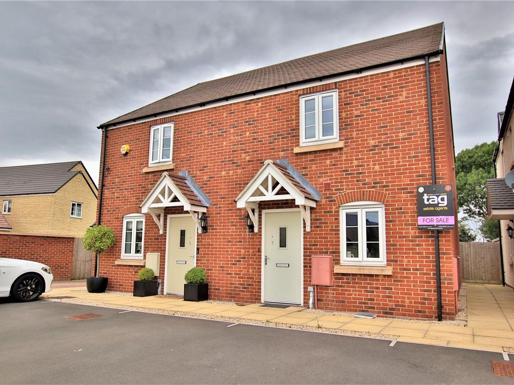 2 bed property for sale in Oak Drive, Bredon, Tewkesbury GL20 Zoopla
