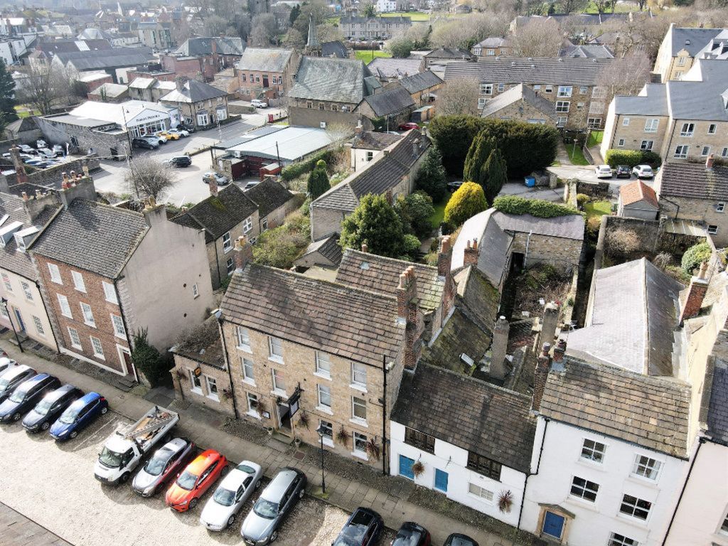 13 bed detached house for sale in Frenchgate, Richmond DL10, £975,000