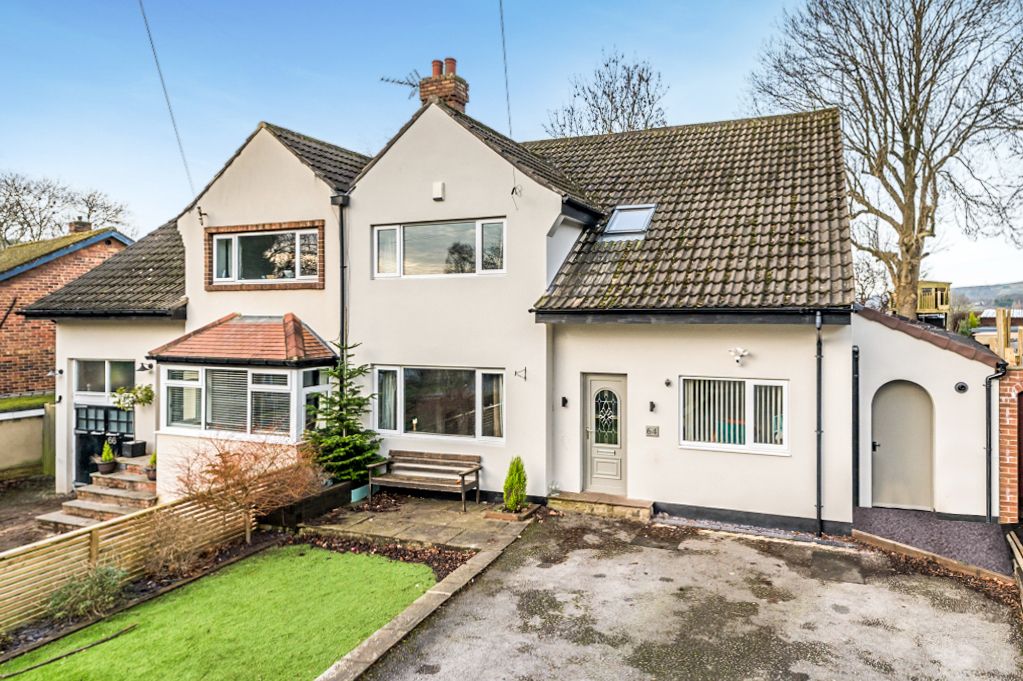 4 bed semidetached house for sale in Falcon Road, Bingley, West