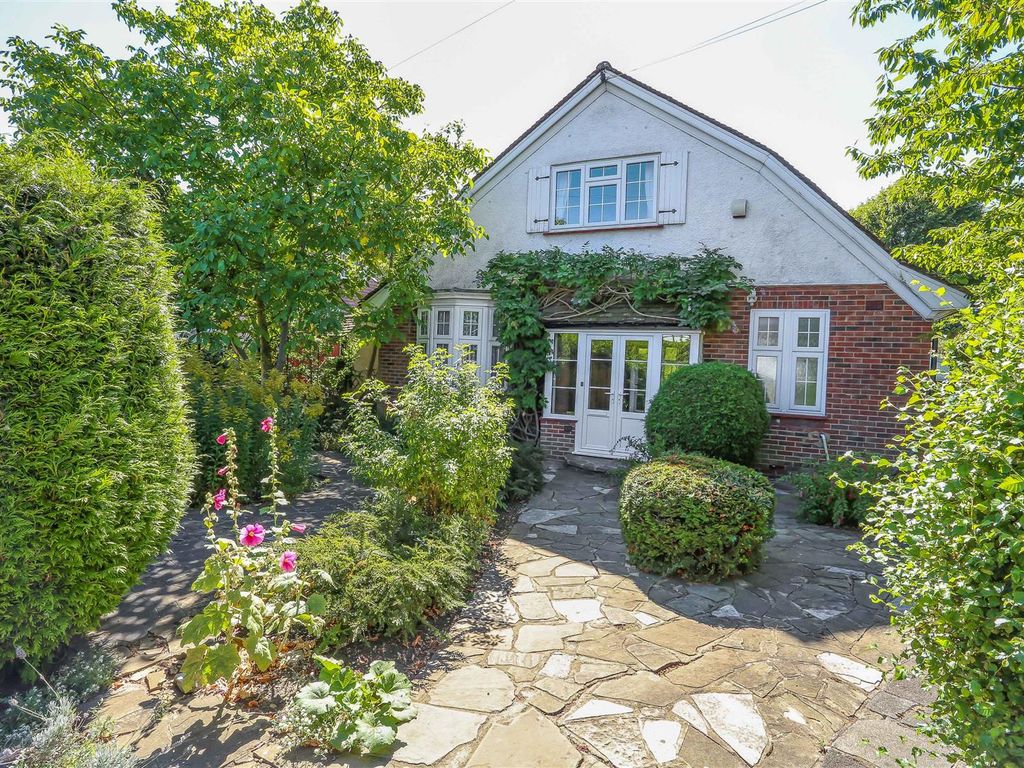 4 bed detached house for sale in Cheam Road, Sutton SM1 Zoopla