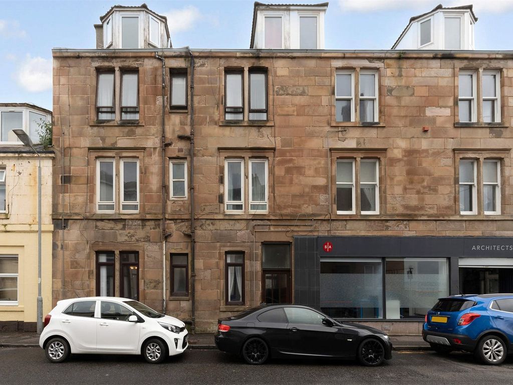 2 bed flat for sale in Bath Street, Largs KA30 Zoopla