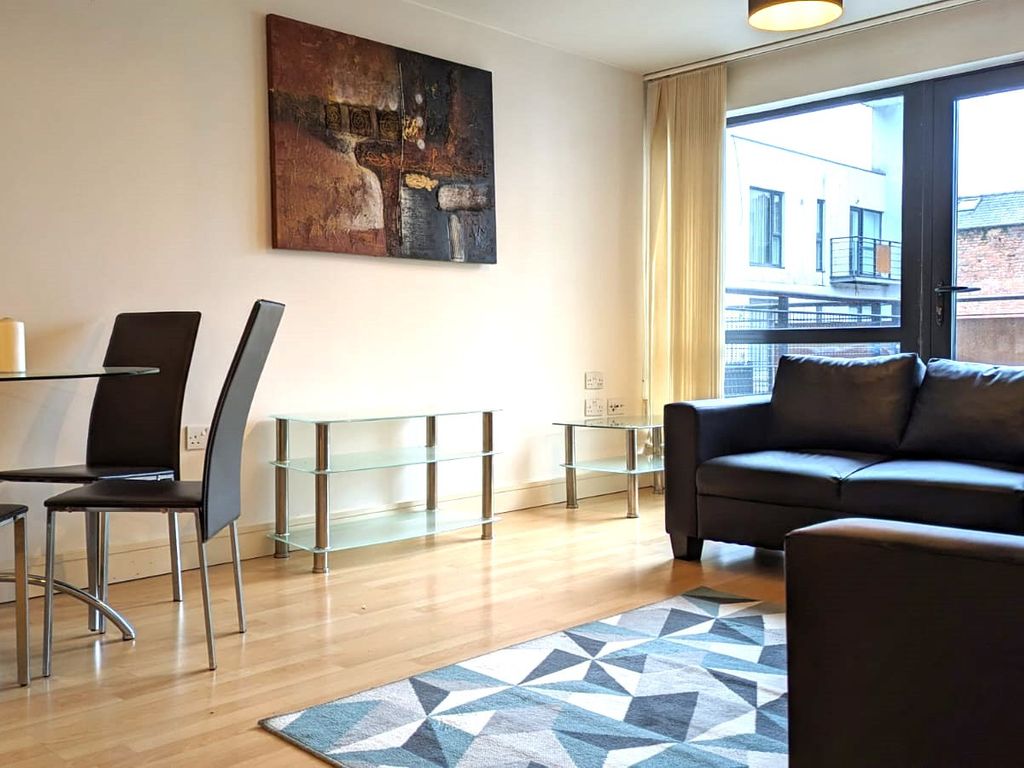 2 bed flat to rent in Liverpool, Merseyside L8, £800 pcm Zoopla