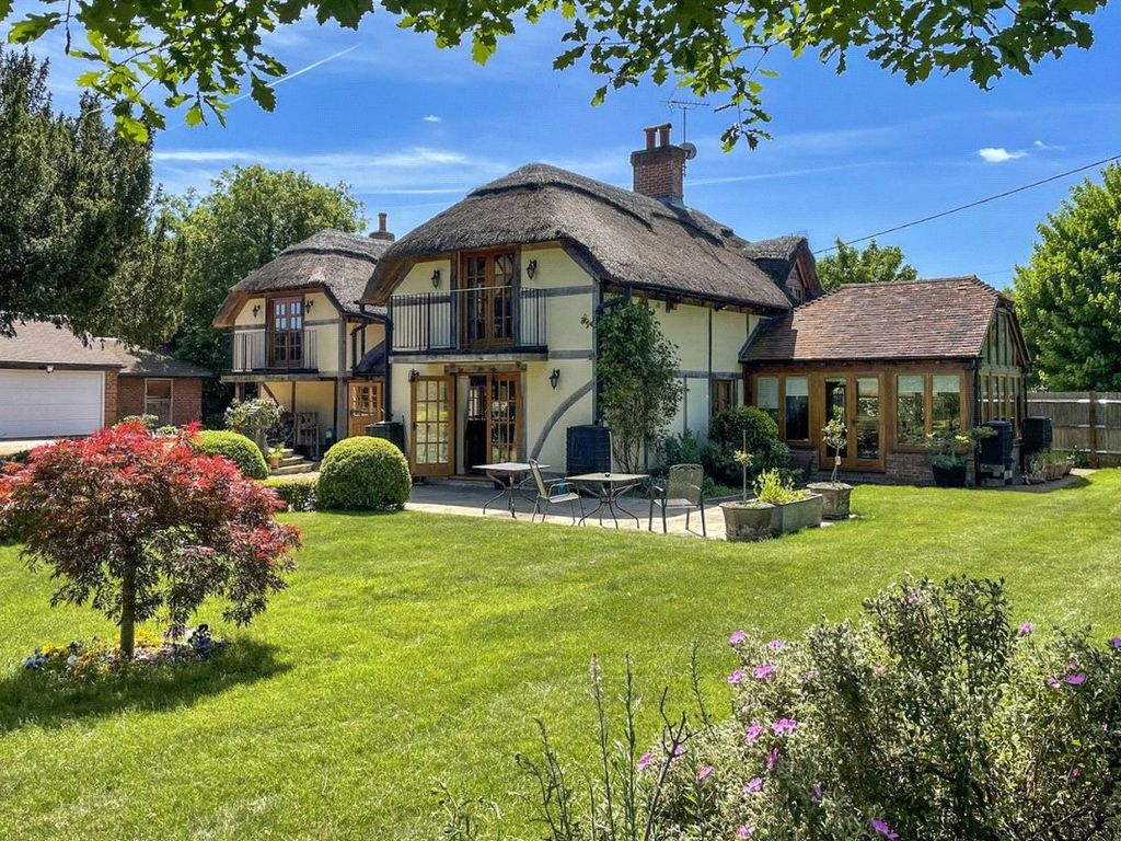 4 bed detached house for sale in Fox Lane, Eversley Cross, Hook