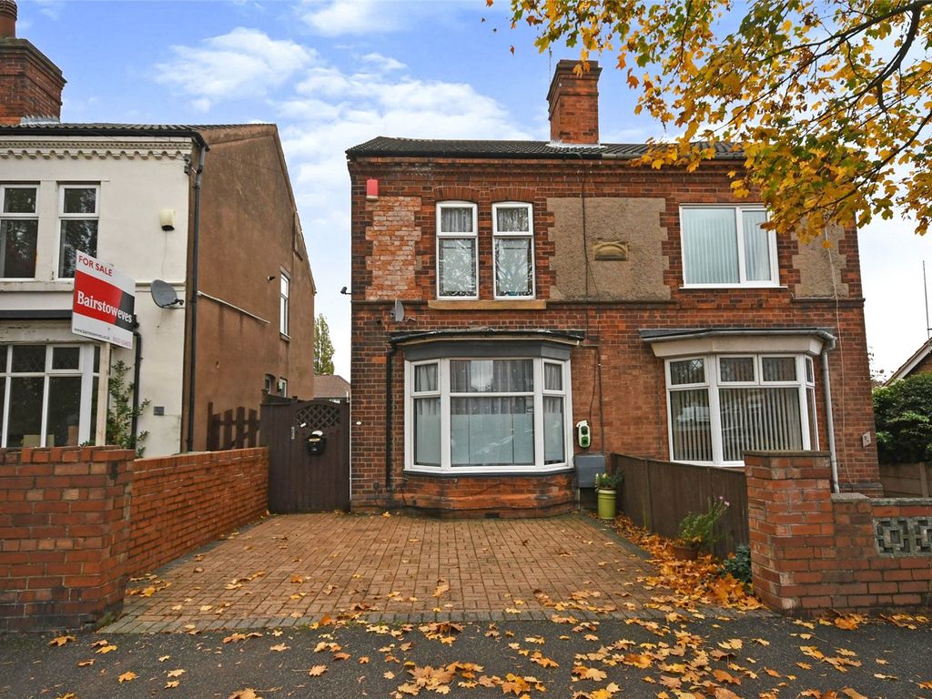 3 bed semidetached house for sale in Southwell Road West, Mansfield