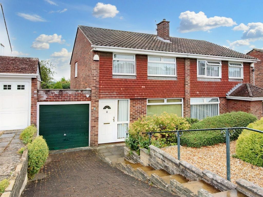 3 bed semidetached house for sale in Pearsall Road, Longwell Green