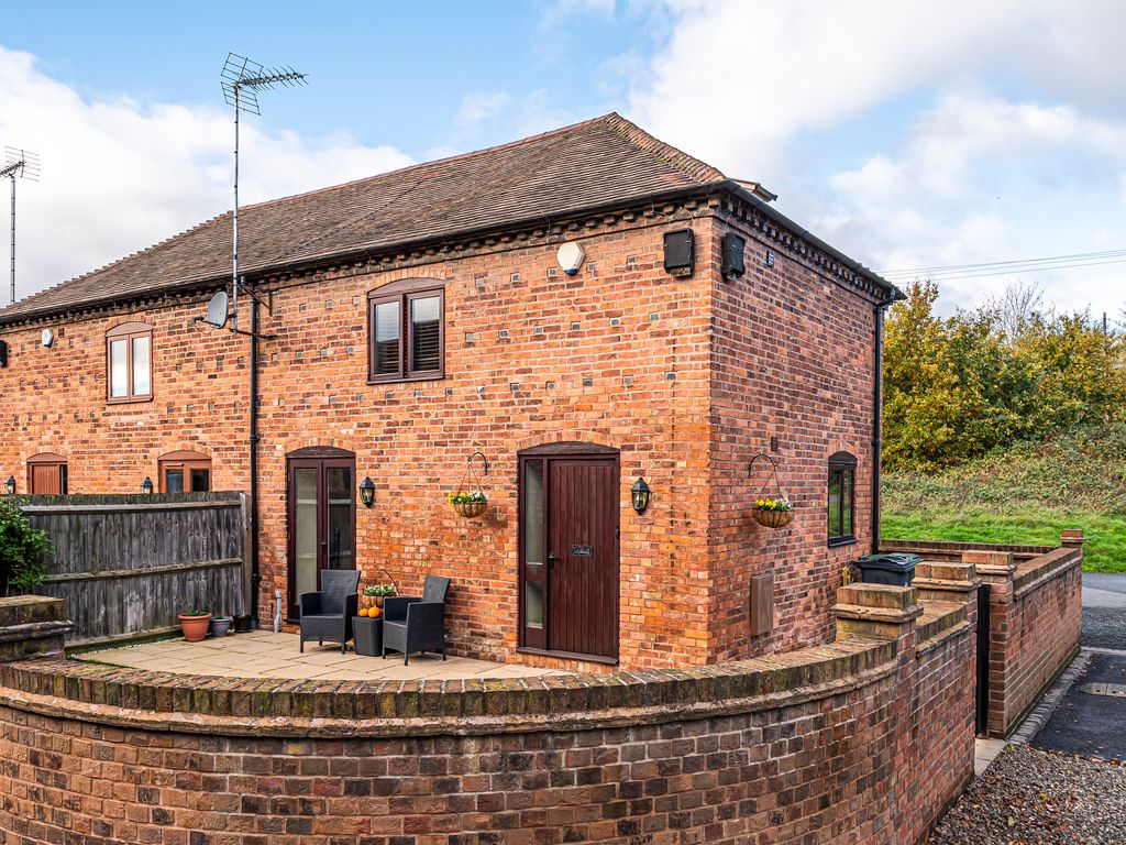 1 bed barn conversion for sale in Astley, StourportOnSevern DY13 Zoopla