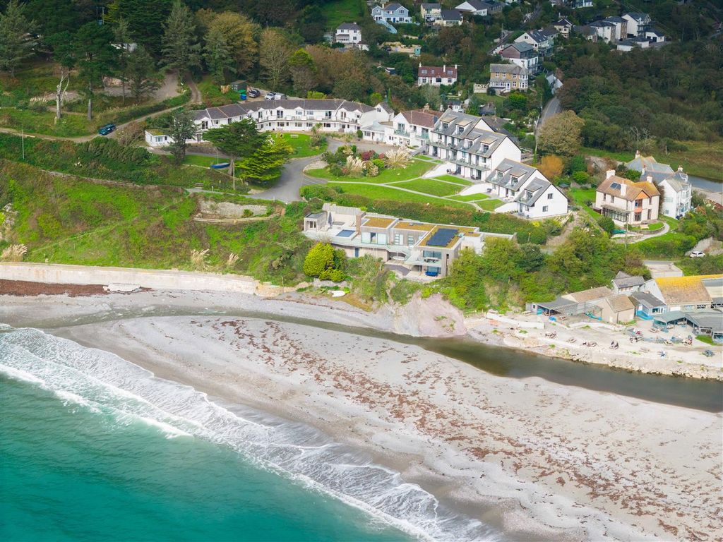 1 bed flat for sale in Looe Hill, Seaton, Torpoint PL11, £150,000 Zoopla