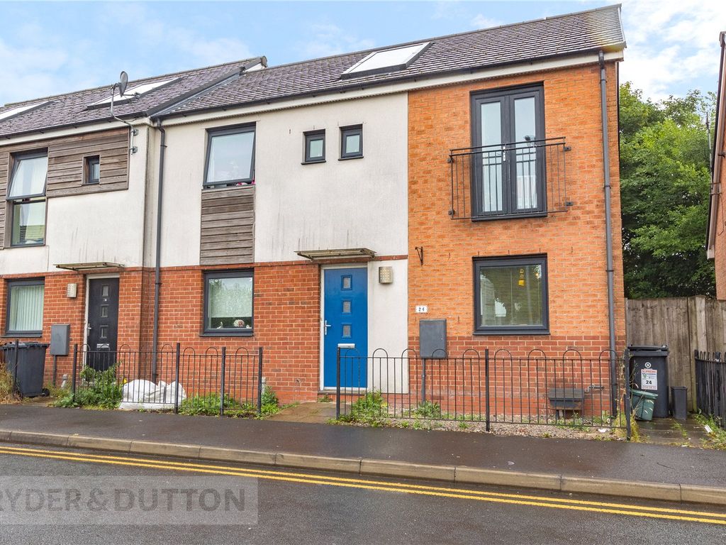 3 bed town house for sale in Fields New Road, Chadderton, Oldham OL9 Zoopla