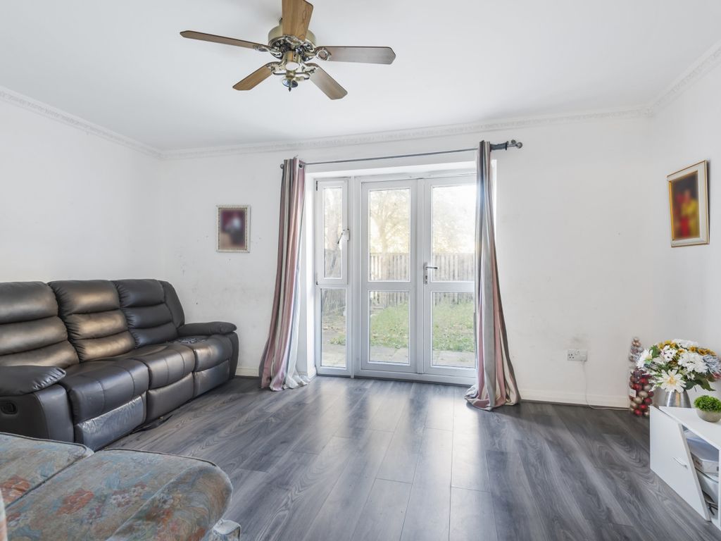 Liardet Street, London SE14  