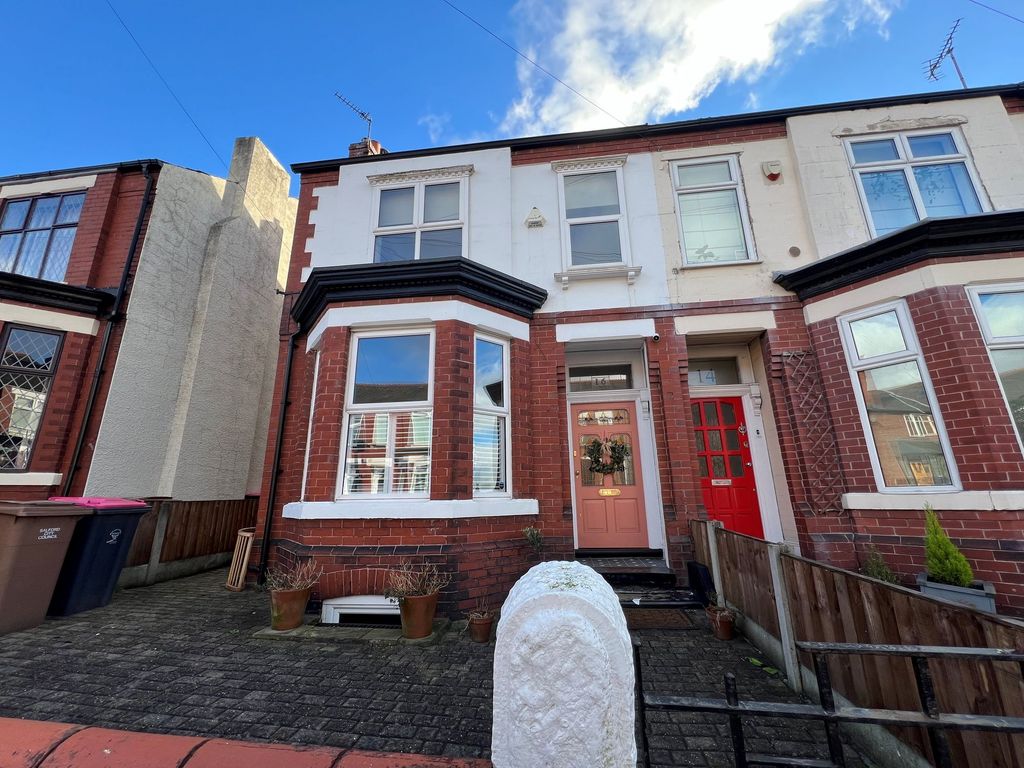 3 bed semidetached house for sale in Highfield Drive, Eccles