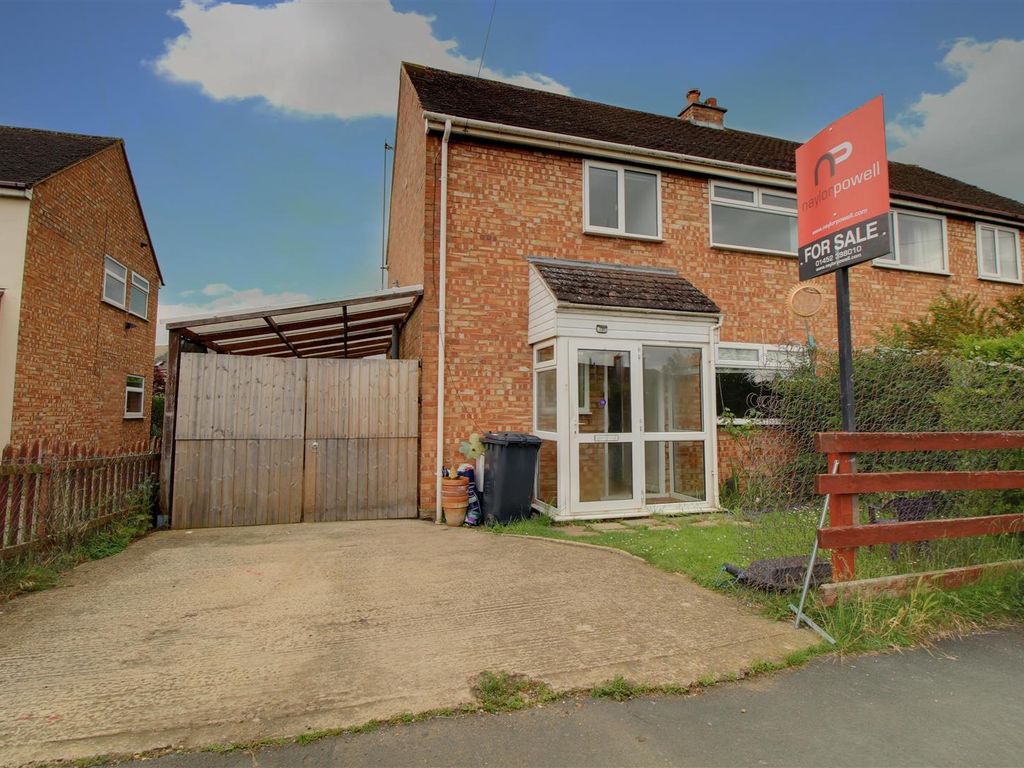 3 bed semidetached house for sale in Paygrove Lane, Longlevens