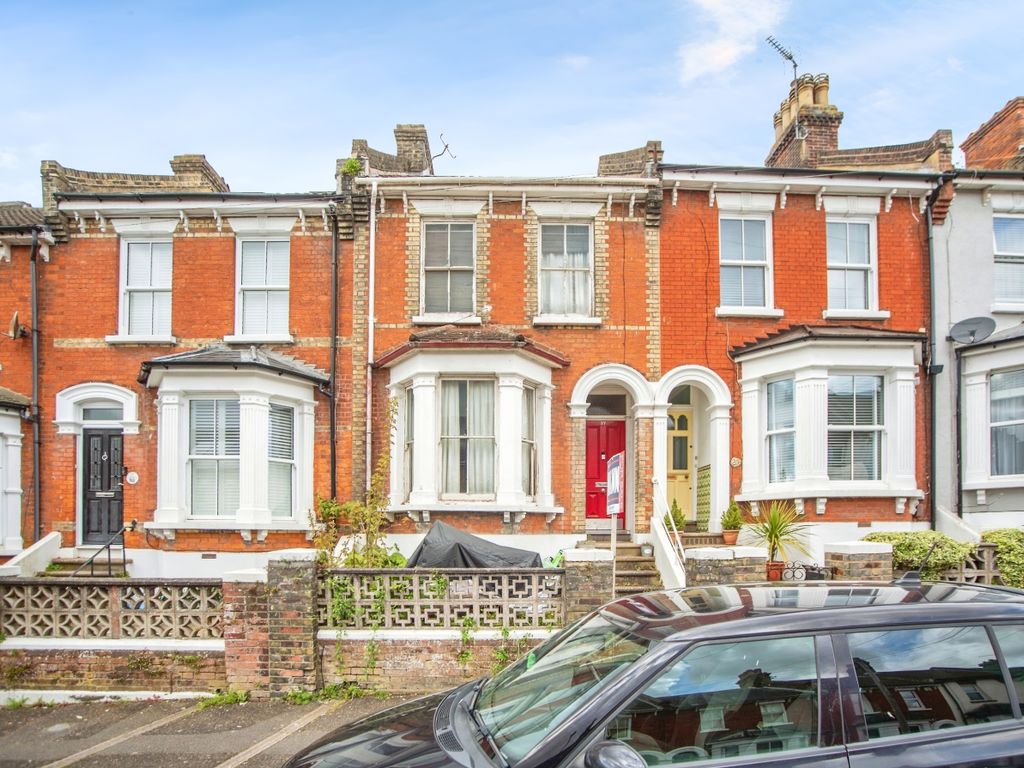 3 bed terraced house for sale in Jersey Road, Rochester ME2, £240,000