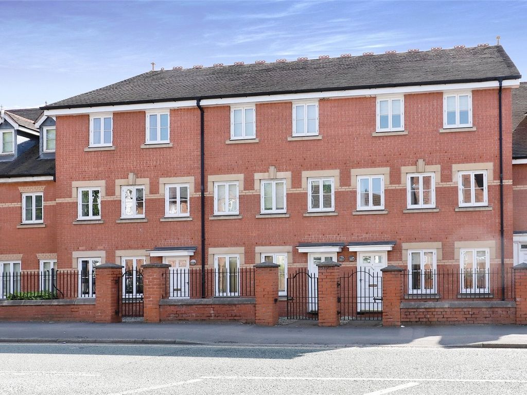 4 bed terraced house to rent in Newhampton Road East, Wolverhampton