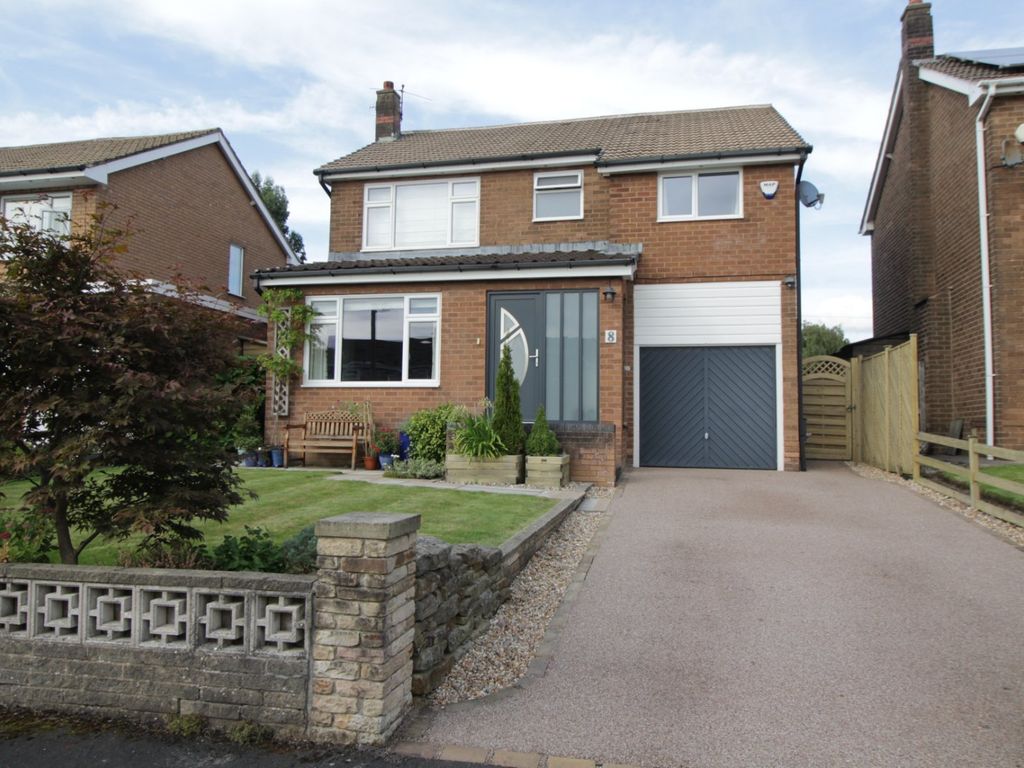 4 bed detached house for sale in Bowden Road, Glossop, Derbyshire SK13