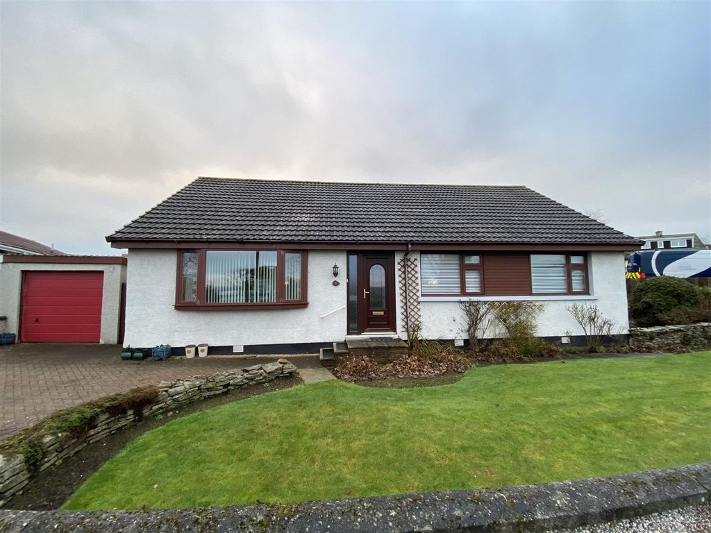 3 bed detached bungalow for sale in Moorfield, 8 Braeside Park, Balloch