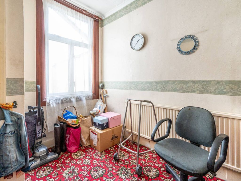 3 bed terraced house for sale in Geere Road, Stratford, London E15 Zoopla