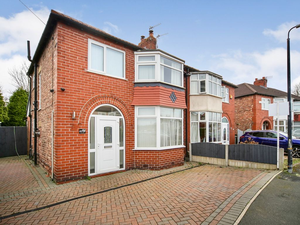 3 bed semidetached house for sale in Downs Drive, Timperley