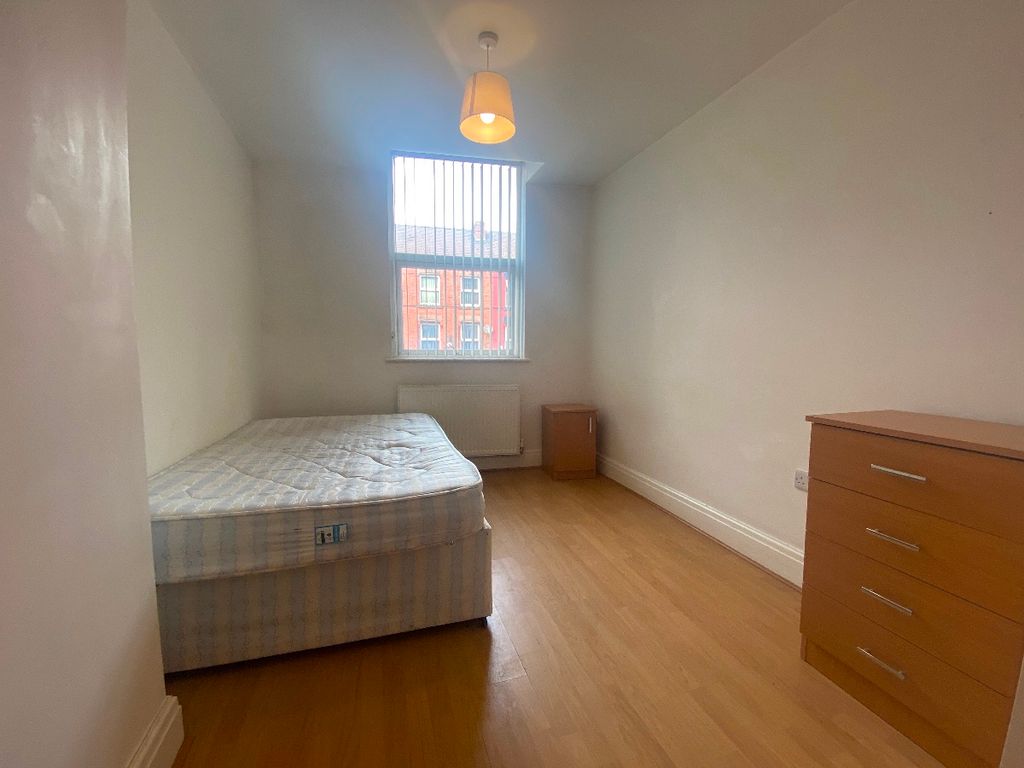 Room to rent in Smithdown Road, Wavertree, Liverpool L15, £400 pcm Zoopla