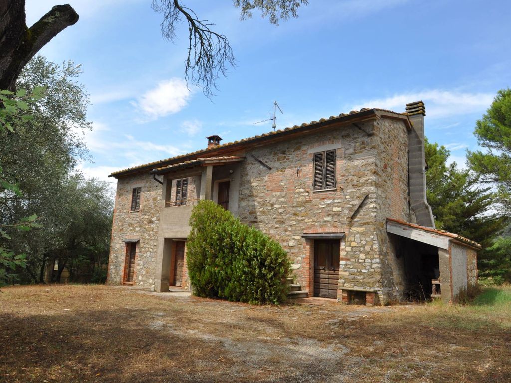 2 bed country house for sale in Via Del Lago Panicale, Panicale, Umbria