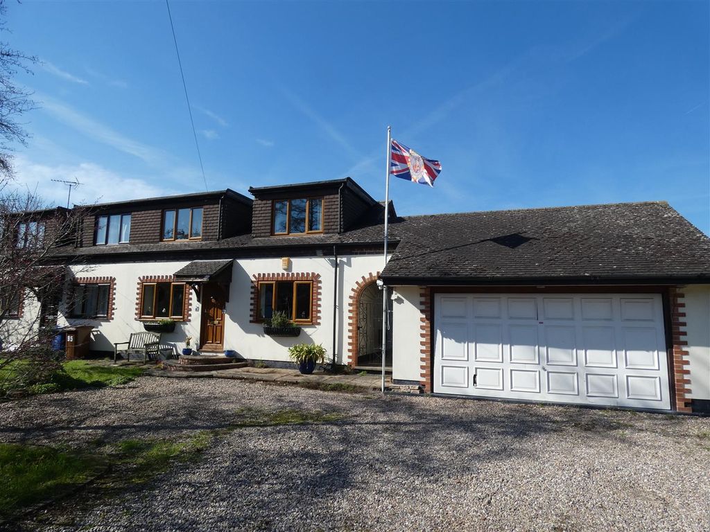 2 bed semidetached house for sale in Station Road, RollestonOnDove