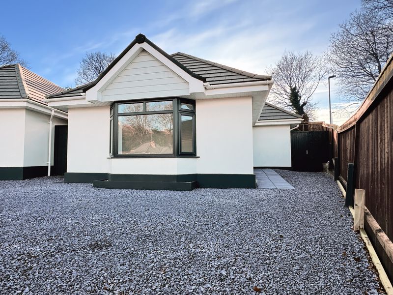 New home, 3 bed detached bungalow for sale in Hamble Road, Oakdale, Poole BH15, £415,000 Zoopla