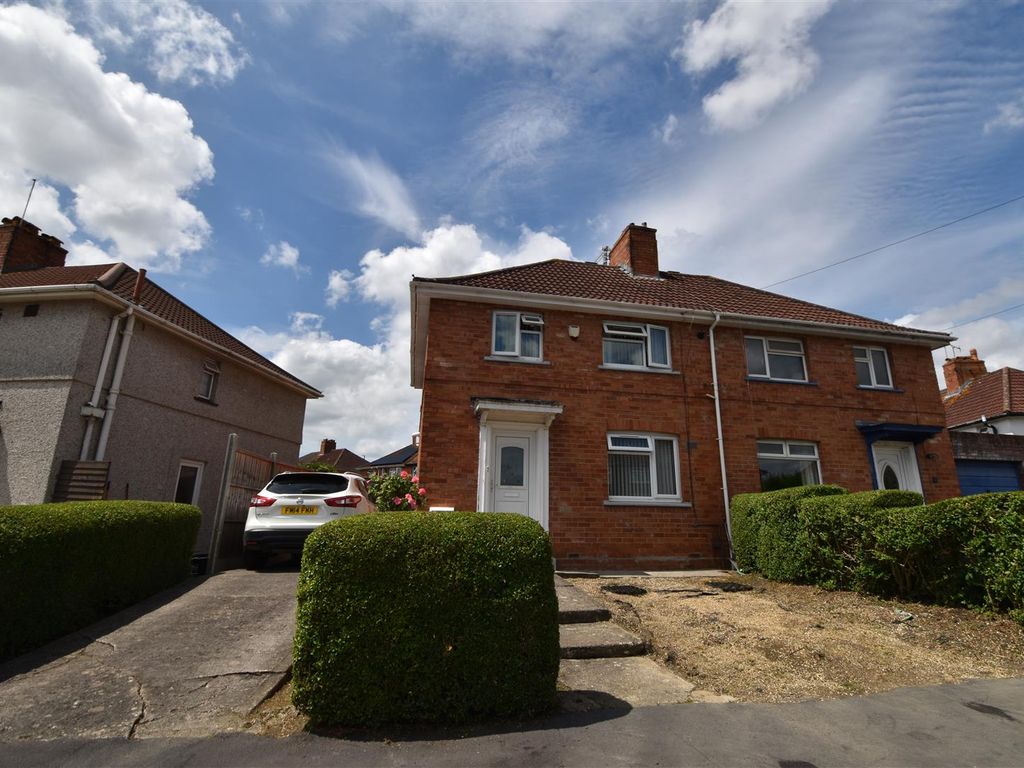 3 bed semidetached house for sale in Willinton Road, Knowle, Bristol