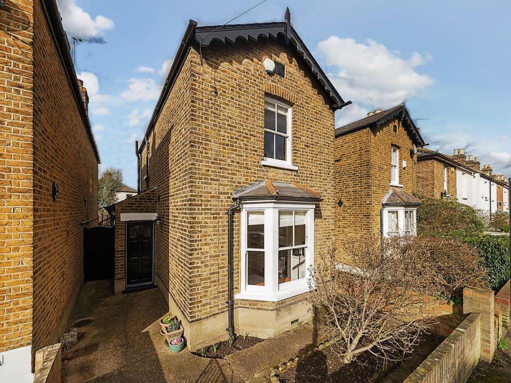 3 bed detached house for sale in Bearfield Road, Kingston Upon Thames
