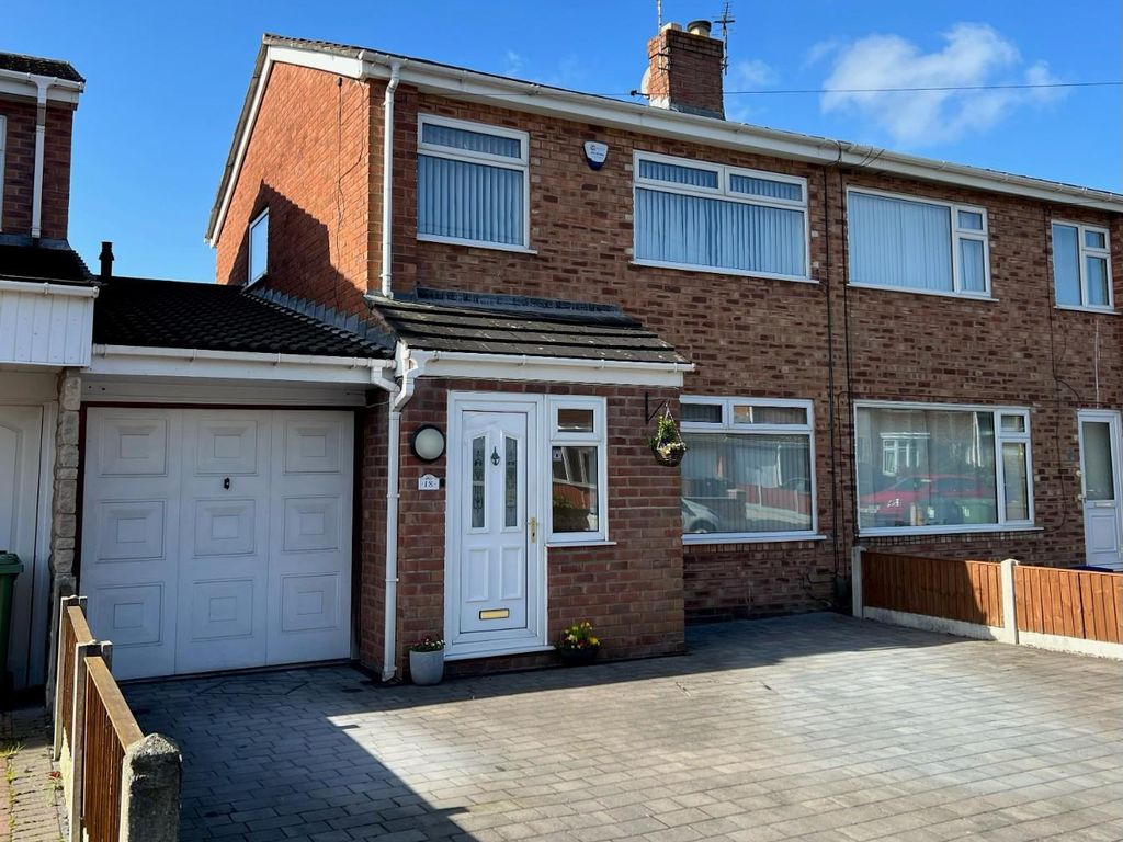 3 bed semidetached house for sale in Hodder Avenue, Maghull, Liverpool