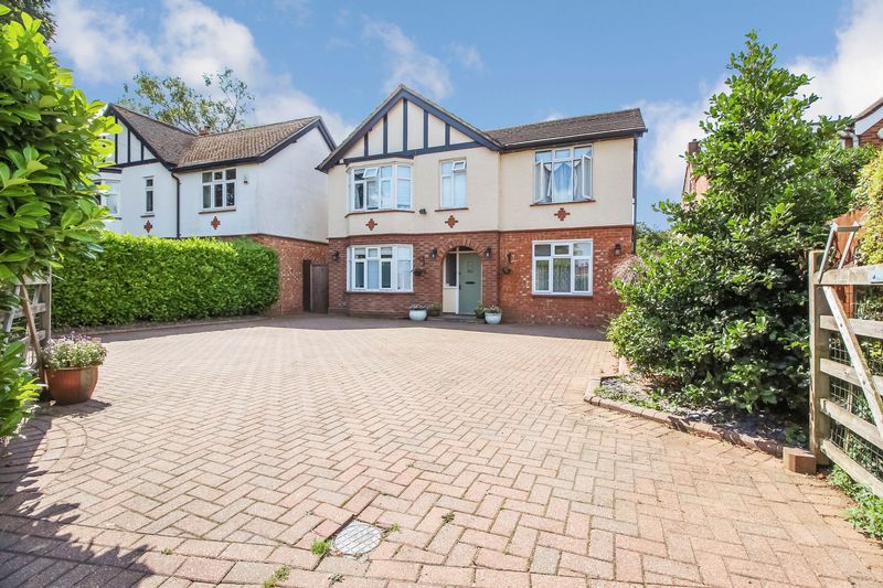 5 bed detached house for sale in Bushmead Road, Eaton Socon, St. Neots