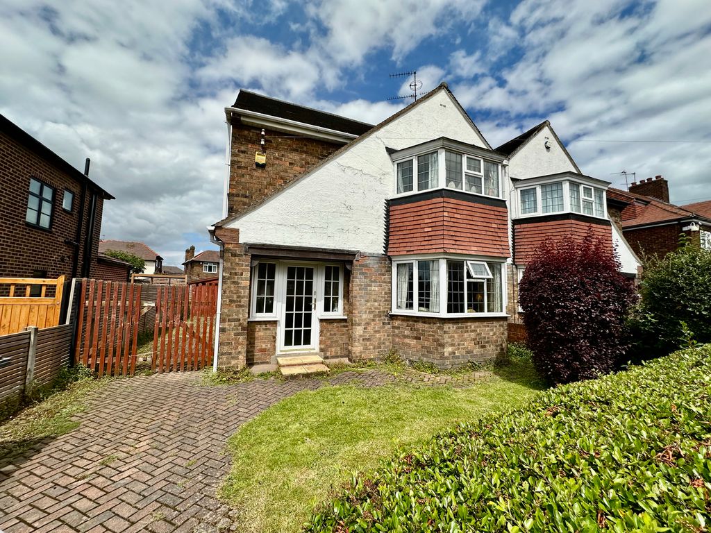 3 bed semidetached house for sale in Central Boulevard, Wheatley Hills