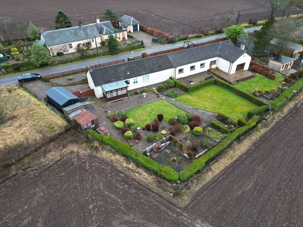 2 bed semidetached bungalow for sale in Leys Of Hallyburton, Coupar